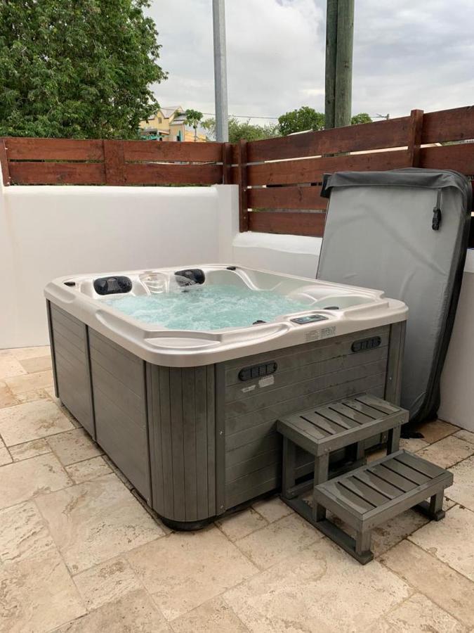 Appartement Saint Gilles Les Bains 外观 照片